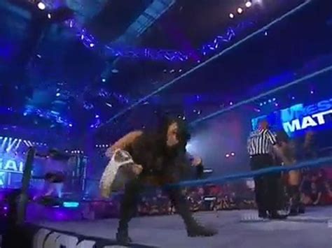 Mickie James Vs Gail Kim Video Dailymotion