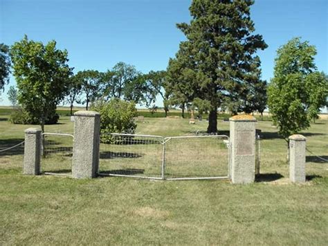 Historic Sites of Manitoba: Oak Bluff Cemetery (RM of Macdonald)