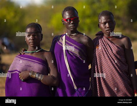 Bodi Tribe Women, Hana Mursi, Omo Valley, Ethiopia Stock Photo - Alamy