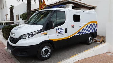 La Policia Local De Sant Josep Incorpora Una Furgoneta Per A La Unitat