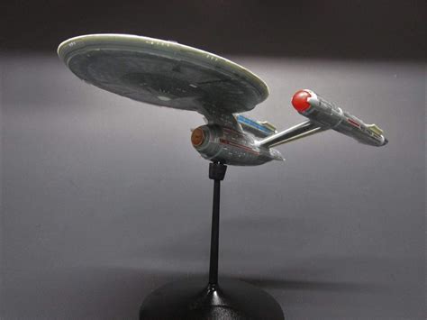 Polar Lights Star Trek Discovery Uss Enterprise Kit De Modelo De