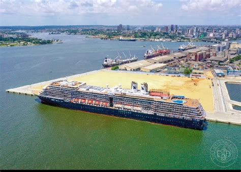 Le Port Dabidjan Accueille Le Plus Grand Navire De Croisi Re De Son