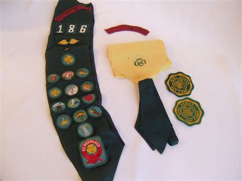 Vintage 1960s Girl Scout Sash With Badges Patches Pins Scarf Tie