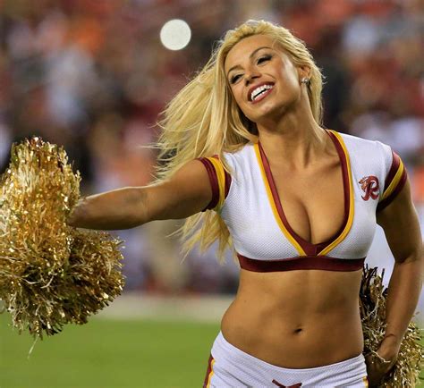 The 10 Hottest Nfl Cheerleaders This Season