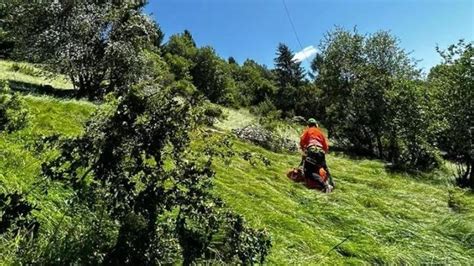 Colto Da Un Infarto Durante Una Gita In Montagna Grave Un Ottantenne