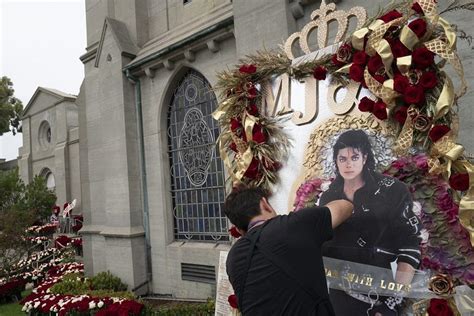 Michael Jackson’s Grave is Empty, So Where is His Body? | by the detail ...