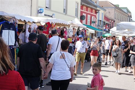 Le grand marché de Printemps revient au centre ville Thaon les Vosges