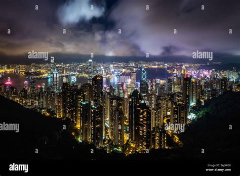 Hong Kong De Noche Fotograf As E Im Genes De Alta Resoluci N Alamy