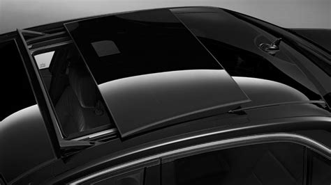 Image Mercedes Benz Panorama Sunroof In E Class Size 720 X 405 Type