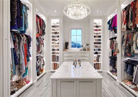 70 Awesome Walk In Closet Ideas Photos Master Closet Design Luxury