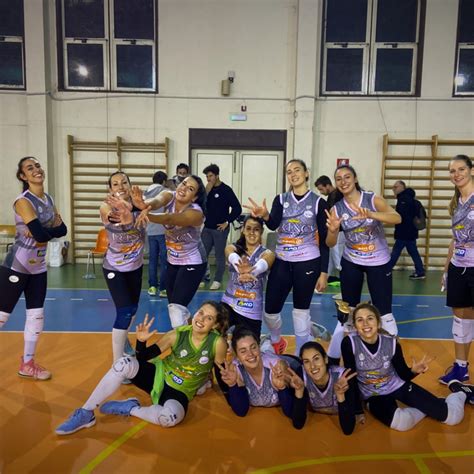 Volley Il Caff Trinca Palermo Suona La Nona Vittoria Consecutiva