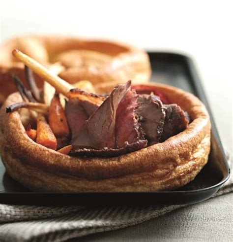 Roast Beef With Yorkshire Puddings Recipe Simply Beef And Lamb