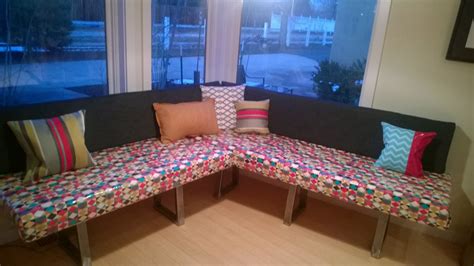 Upholstered Bench Seating with Metal Bench Legs – Modern Legs