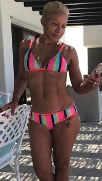 Hot Sexy Adrienne Banfield Norris Bikini Pics