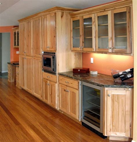 8 Renovation Kitchen Colors With Hickory Cabinets Kitchen Renovation Kitchen Wall Cabinets