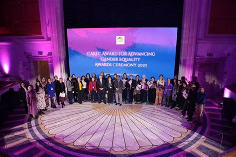 Carec Award Turkmenistan S Women S Union Recognized For Advancing