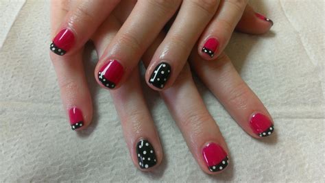 Pin Up Nails Pin Up Nails Hair And Nails Pedicures Manicure And