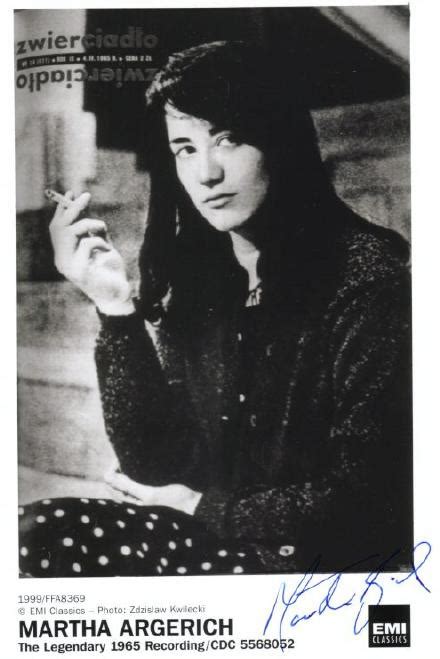 Martha Argerich (Piano) - Short Biography