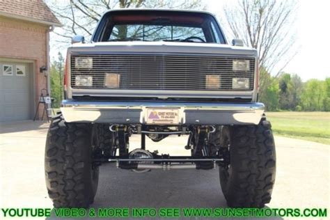 1984 Chevrolet Silverado C10 4x4 Show Truck Square Body Lifted Monster