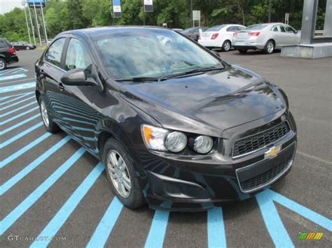 2014 Mocha Bronze Metallic Chevrolet Sonic Lt Sedan 106176417 Photo