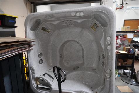 Hot Springs Hot Tub Property Room