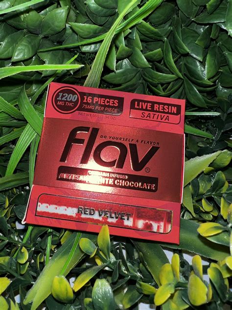 Flav Chocolate Bar Live Resin 1200mg Red Velvet Royal Leaf Club Dispensary