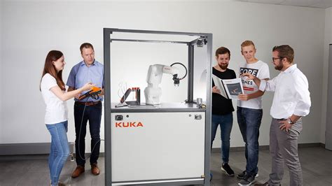 KUKA Edu_Additive manufacturing training cart | KUKA AG