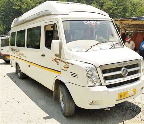 6 Seater With Bed 1x1 Deluxe Tempo Traveller Hire In Delhi