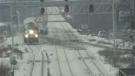 Eastbound Go Train Arriving At Burlington Go Station Youtube