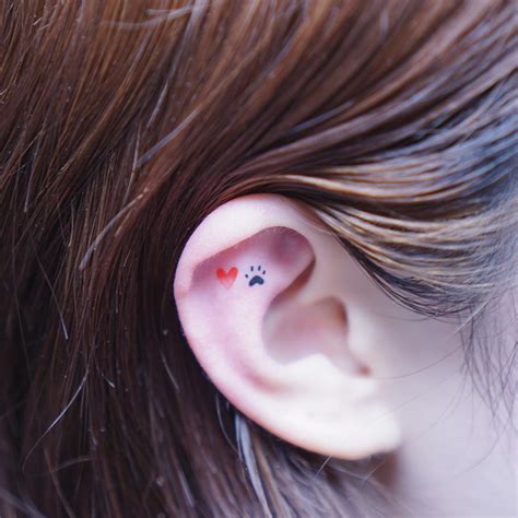 Haeyum, why buy a jewel when you can get a tattoo? | Collater.al