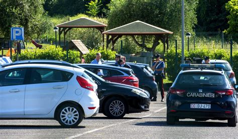 Bimba Di Un Anno Muore Dimenticata In Auto Il Padre Doveva Portarla