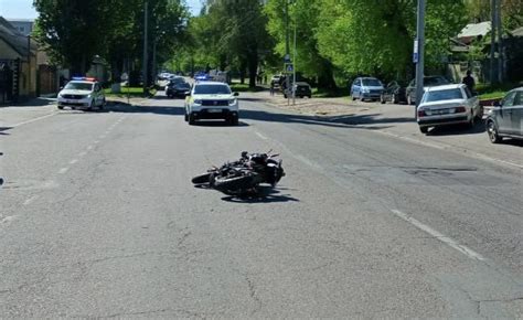 Accident Rutier Cu Motociclet Pe Oseaua Munce Ti T N R Lovit Pe