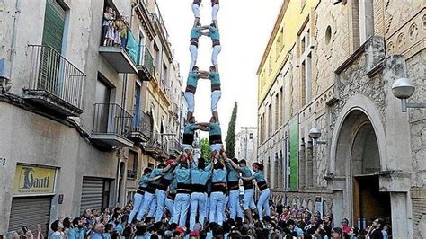 El Espect Culo De Los Castells Llega A Aretxabaleta