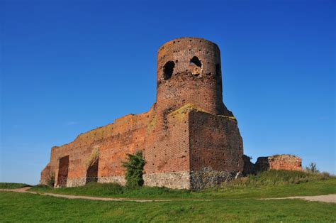 Ruiny Zamku W Kole Wielkopolska Travel Wielkopolski Portal Turystyczny