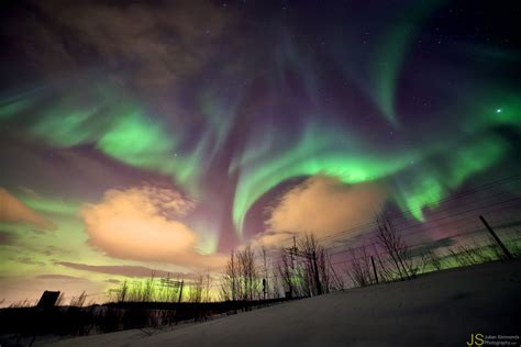 Auroras Rock the Earth in Spring of 2015, Photos, Stories