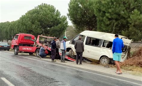 Aydın da minibüs devrildi 3 kişi yaralandı Son Dakika