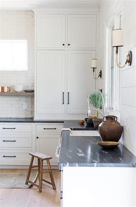 30 Soapstone Countertops With Pros And Cons Shelterness