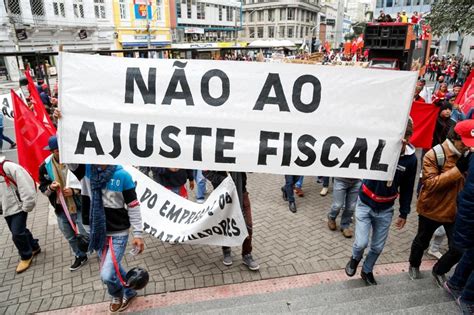 crise financeira dos estados