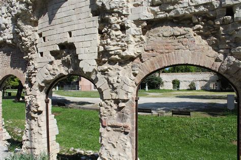 Arena Romana De Padua Restos Arcos Foto Gratis En Pixabay Pixabay