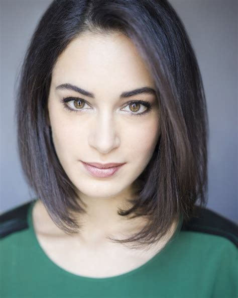 Hot Sexy Justine Cotsonas Bikini Pics