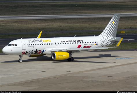 EC MEQ Vueling Airbus A320 232 WL Photo By Jost Gruchel ID 593611