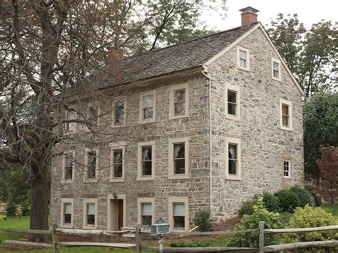 A Stone House House Exterior Old Stone Houses Colonial House