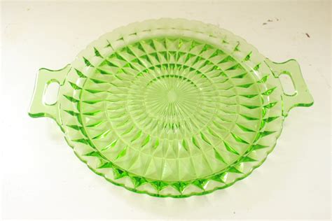 Green Depression Glass Serving Plate Platter Jeanette Windsor