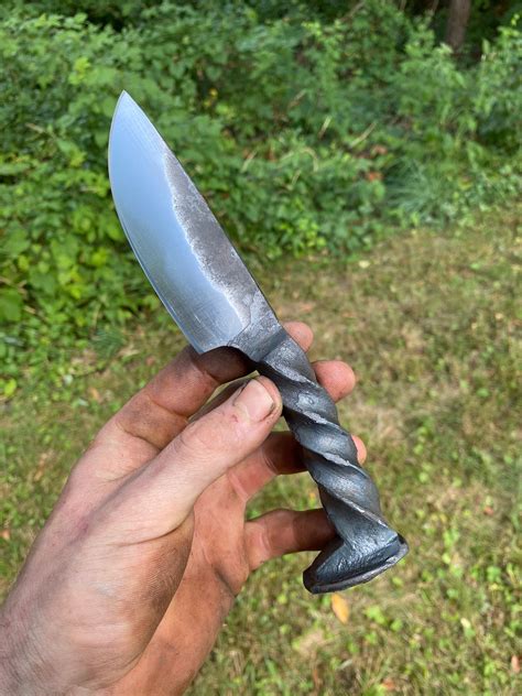 Hand Forged Pineapple Twist Railroad Spike Knife Agrohort Ipb Ac Id