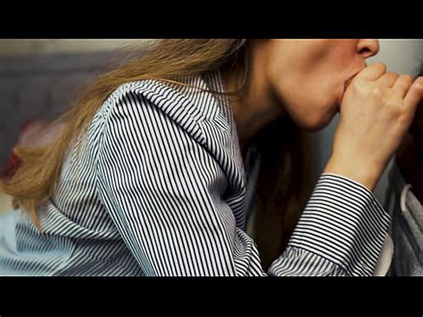 Mi Esposa Me Hace Una Mamada R Pida Despu S Del Trabajo Con Semen En La Boca Xvideos