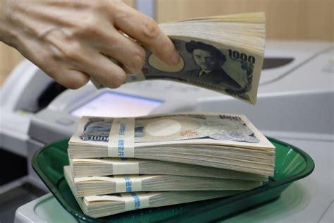 Yen Weakens To 145 Per Dollar Nears 2022 Intervention Level