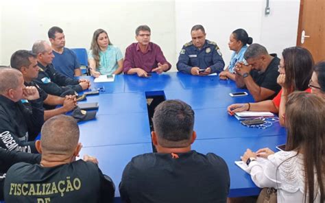 Mochilas De Estudantes Ser O Vistoriadas Por Conta Do Processo De