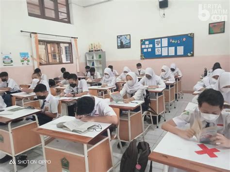 Antisipasi Klaster Disdikbud Kota Malang Ingatkan Sekolah Wajib Patuh