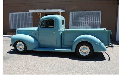 1940 Ford Custom Pickup Side Profile 174670