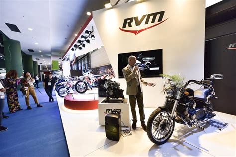 RVM presentó en el Salón Moto 2023 la Kove Rally 450